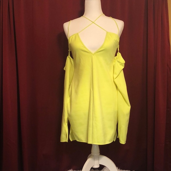 Dress - Picture 3 of 3